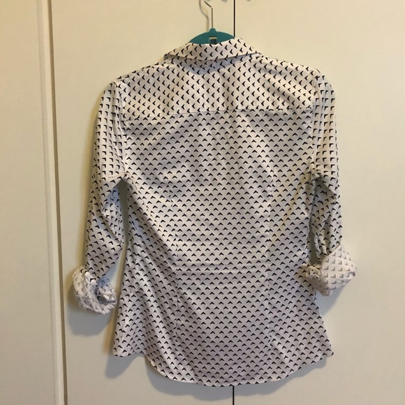 Banana Republic Fitted Dress Shirt - Picture 2 of 6